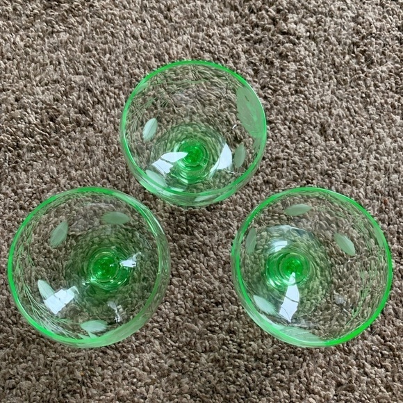 Set of 3 Uranium Glass 1920's Sherbet Cups - Picture 5 of 6